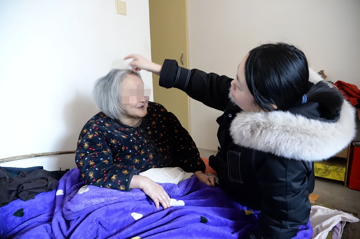 22年,19岁男生留学美国,夜探舅妈房间,博士后舅舅气极当街连开6枪