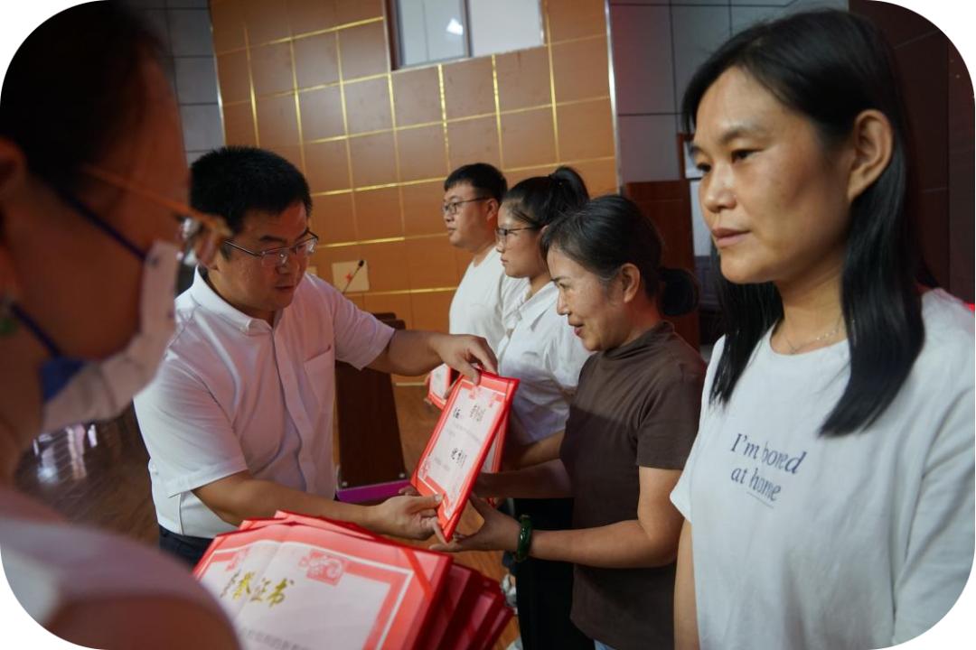 2022年新进教师岗前培训方案,新教师培训完总结