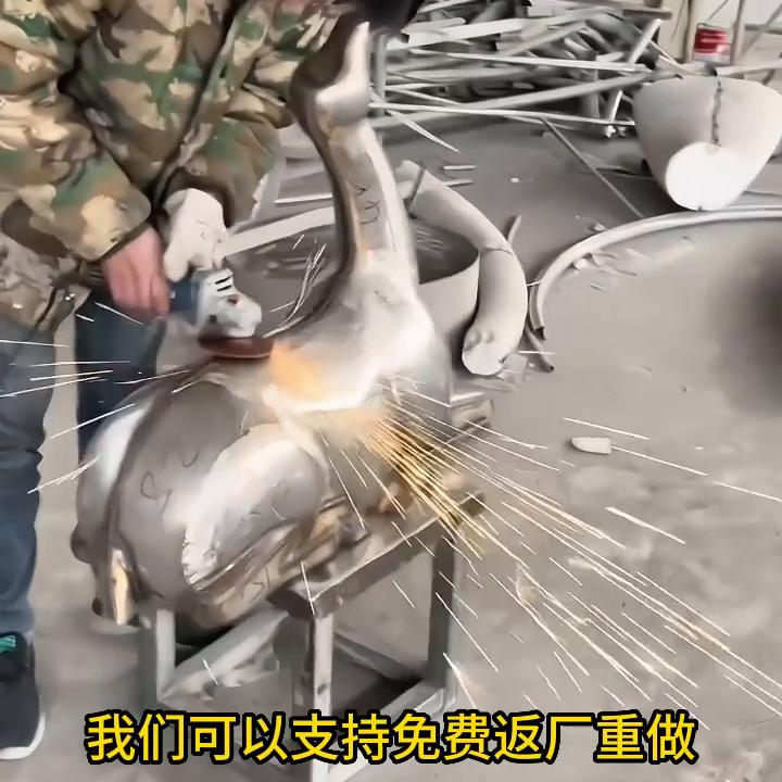 轻奢高端落地雕塑摆件,景观摆件雕塑订做