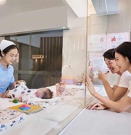 90后转行做月嫂,90后小伙转行做催乳师