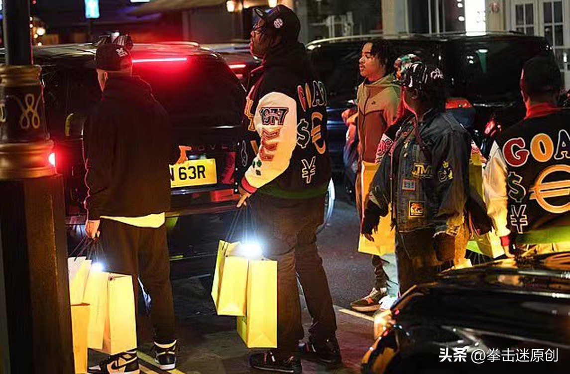 拳王梅威瑟到迪拜视频,梅威瑟东京逛街