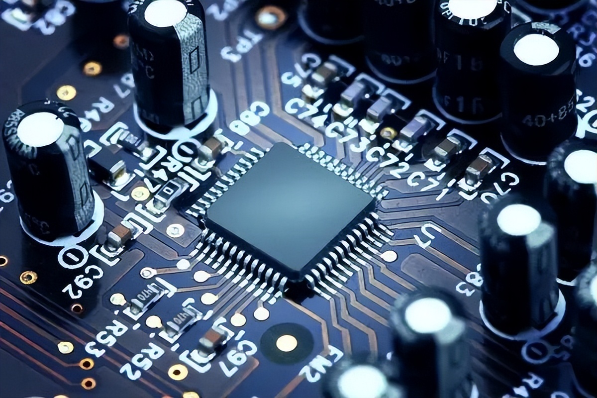 美国对韩国下达禁令，限制其对华芯片销售，尹锡悦访美前遭遇冷水