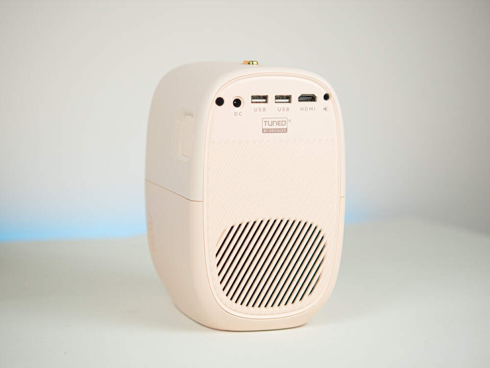 aoc智能投影仪a1max真实亮度测评,aoca1真实亮度