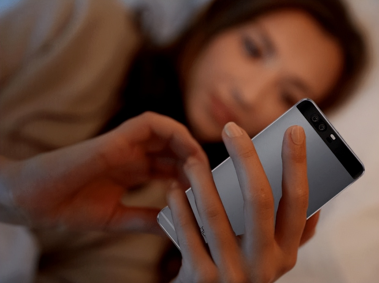 女子刚签完合同就怀孕,老板吓的连夜注销公司,女子:老板玩不起