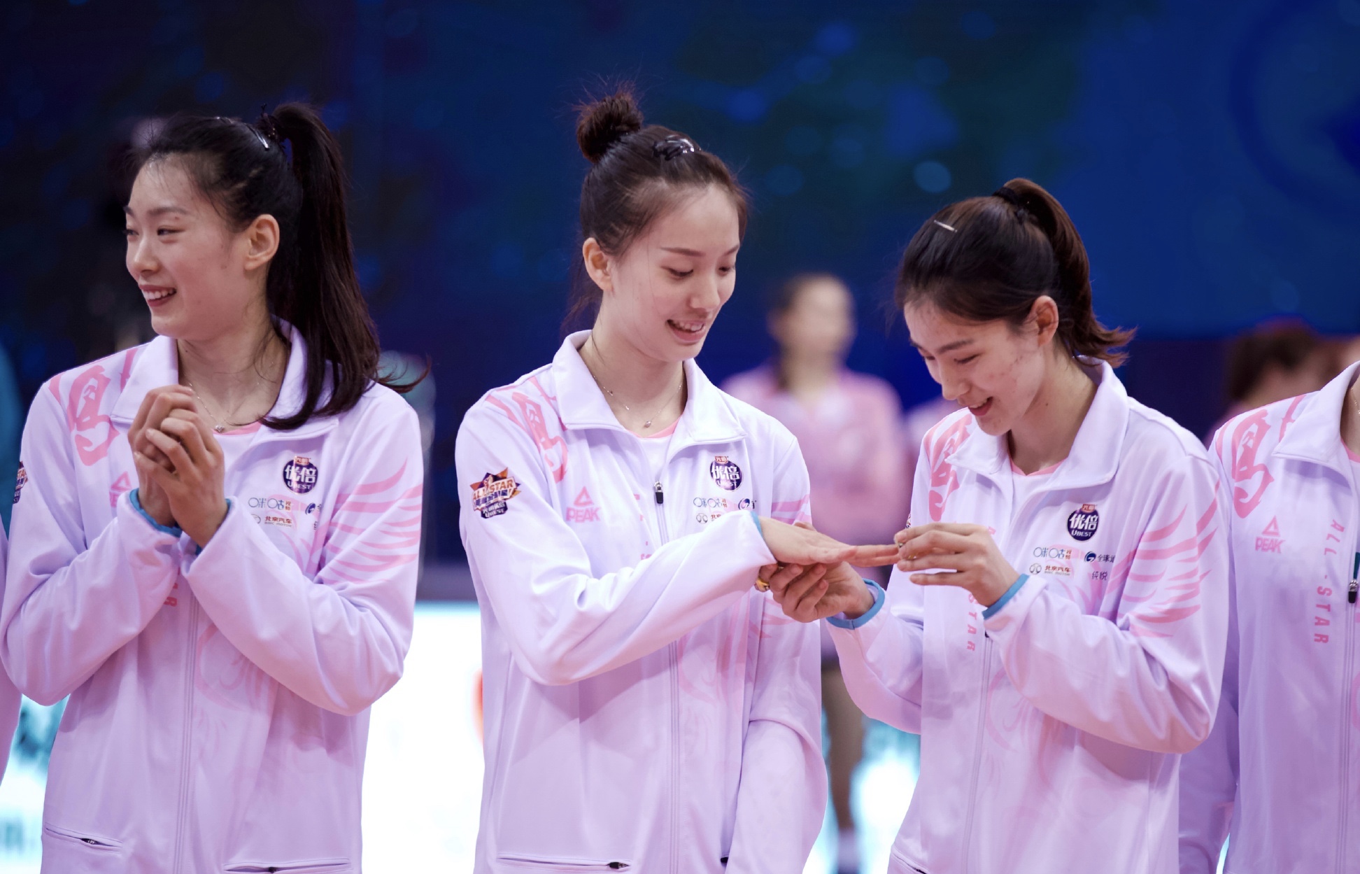 女排姚迪朱婷最新消息,中国女排7仙女现状