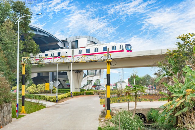 我，在广州当保安，07年在番禺区买下了2间旧房，如今价值300多万