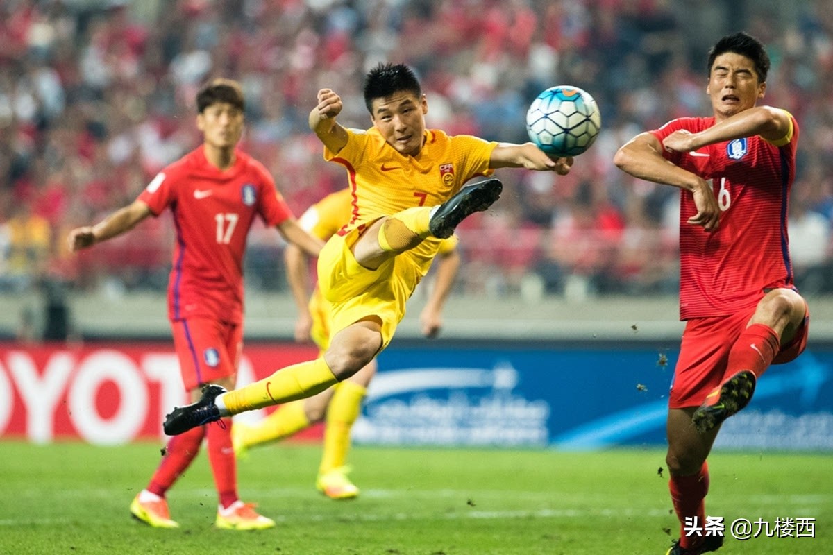 国足负于越南男足各方面热议,越南媒体谈国足输球