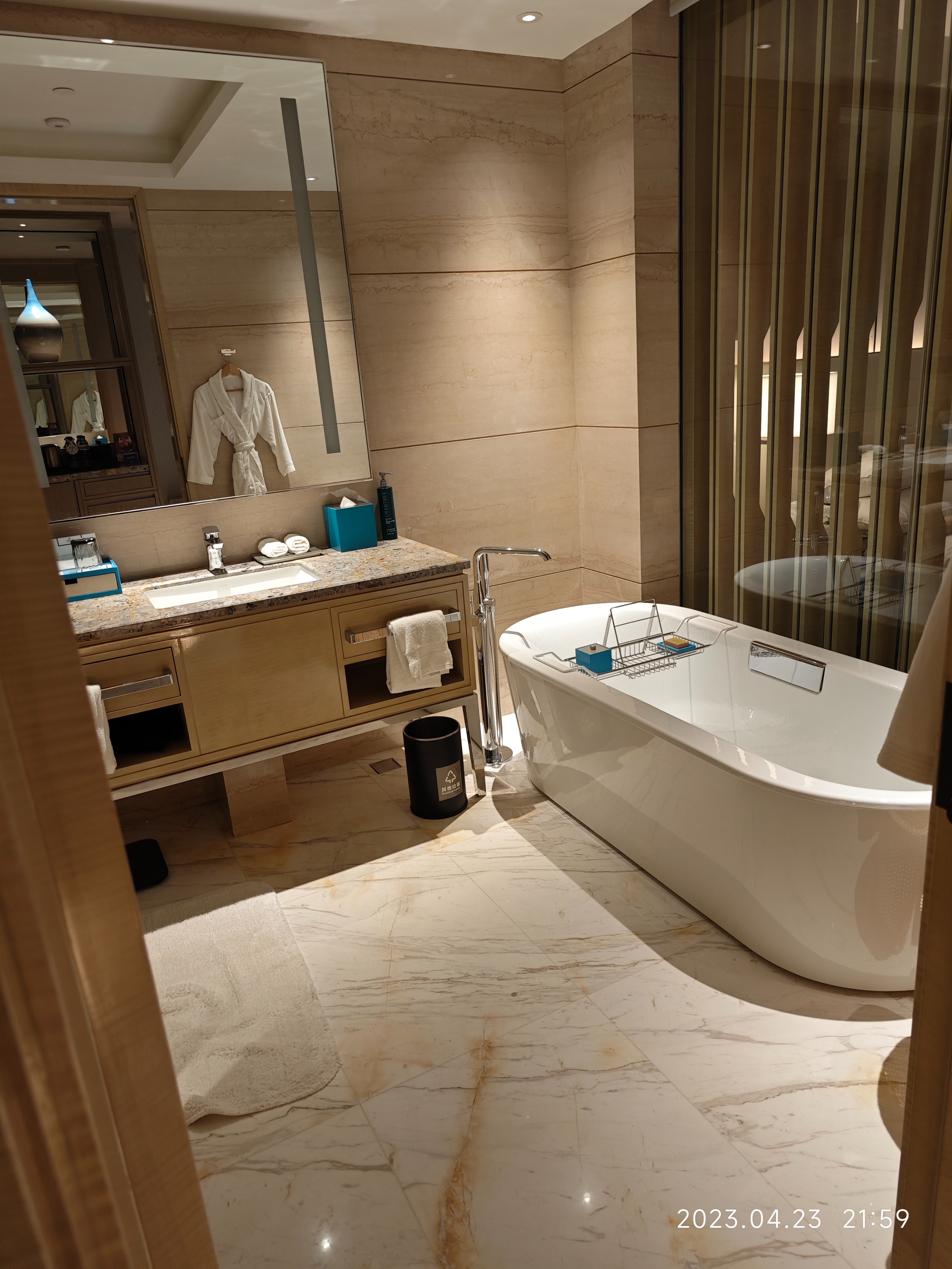 北京希尔顿酒店到八达岭长城,坑爹大巴