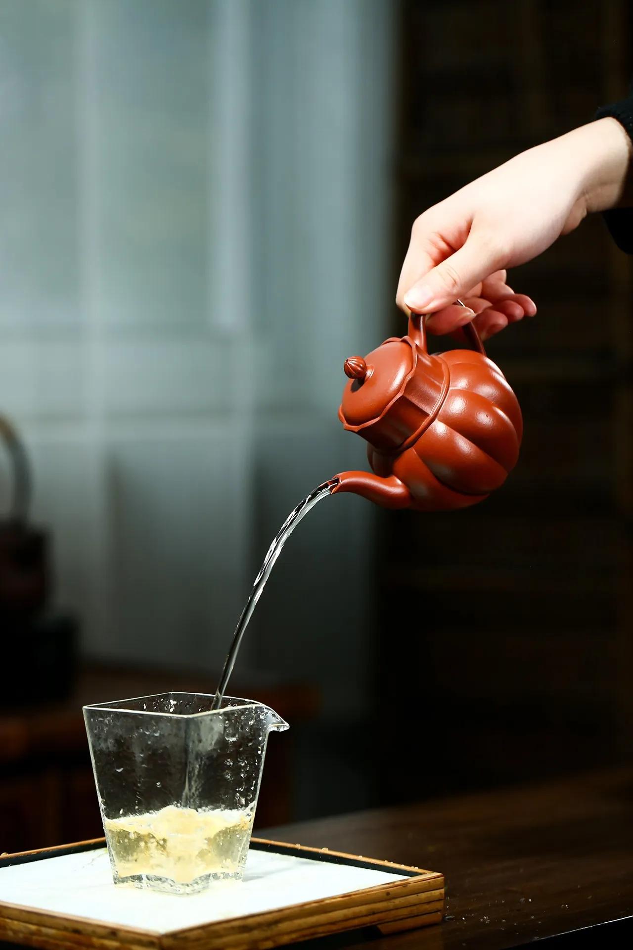 僧帽紫砂壶型,莲花僧帽紫砂壶