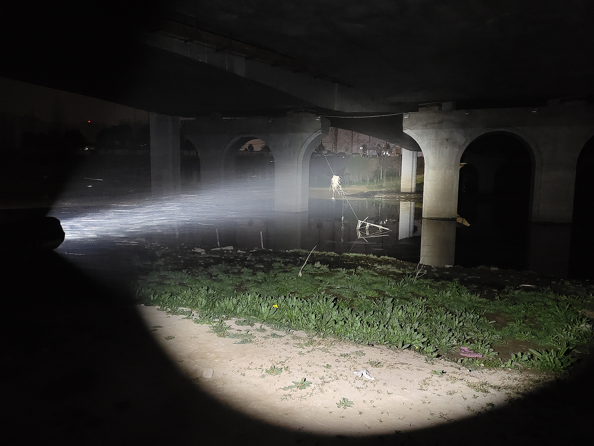 性能强悍再升级，Fenix菲尼克斯TK20RV2.0战术手电体验