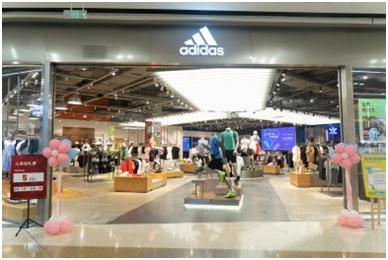 贵阳市民组团告别宜家，却意外发现这个宝藏商场