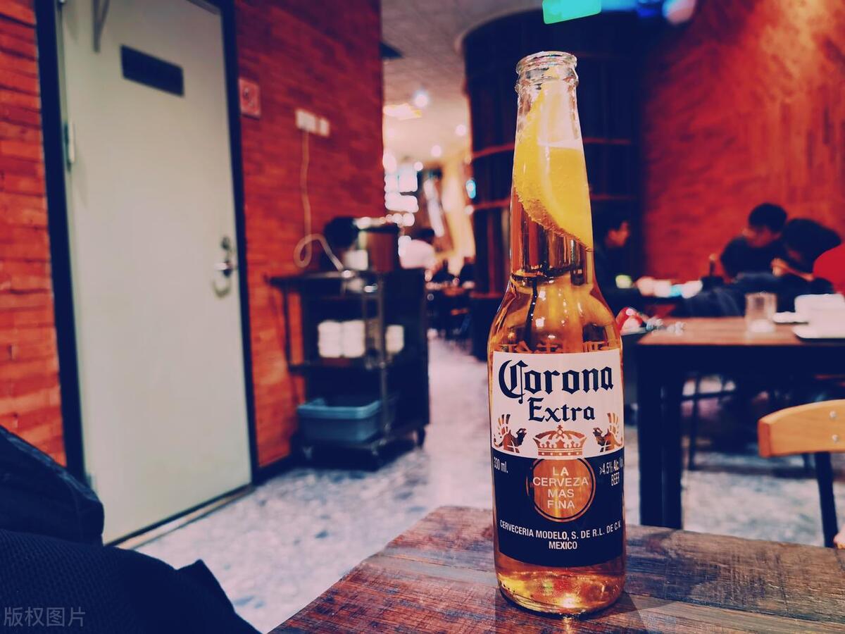 百威为什么誉为啤酒之王,百威啤酒什么档次最贵最好喝