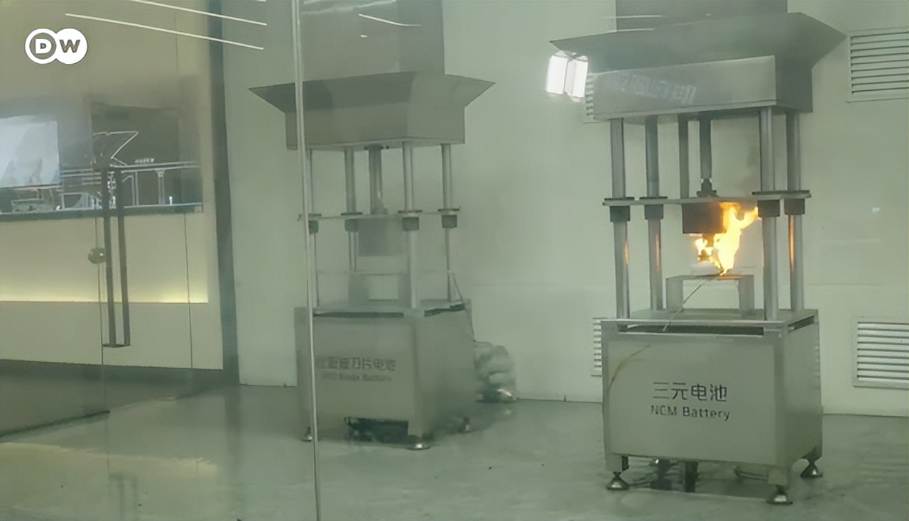 在国外叫ATTO3的比亚迪元PLUS，不仅卖的贵，关键是销量好