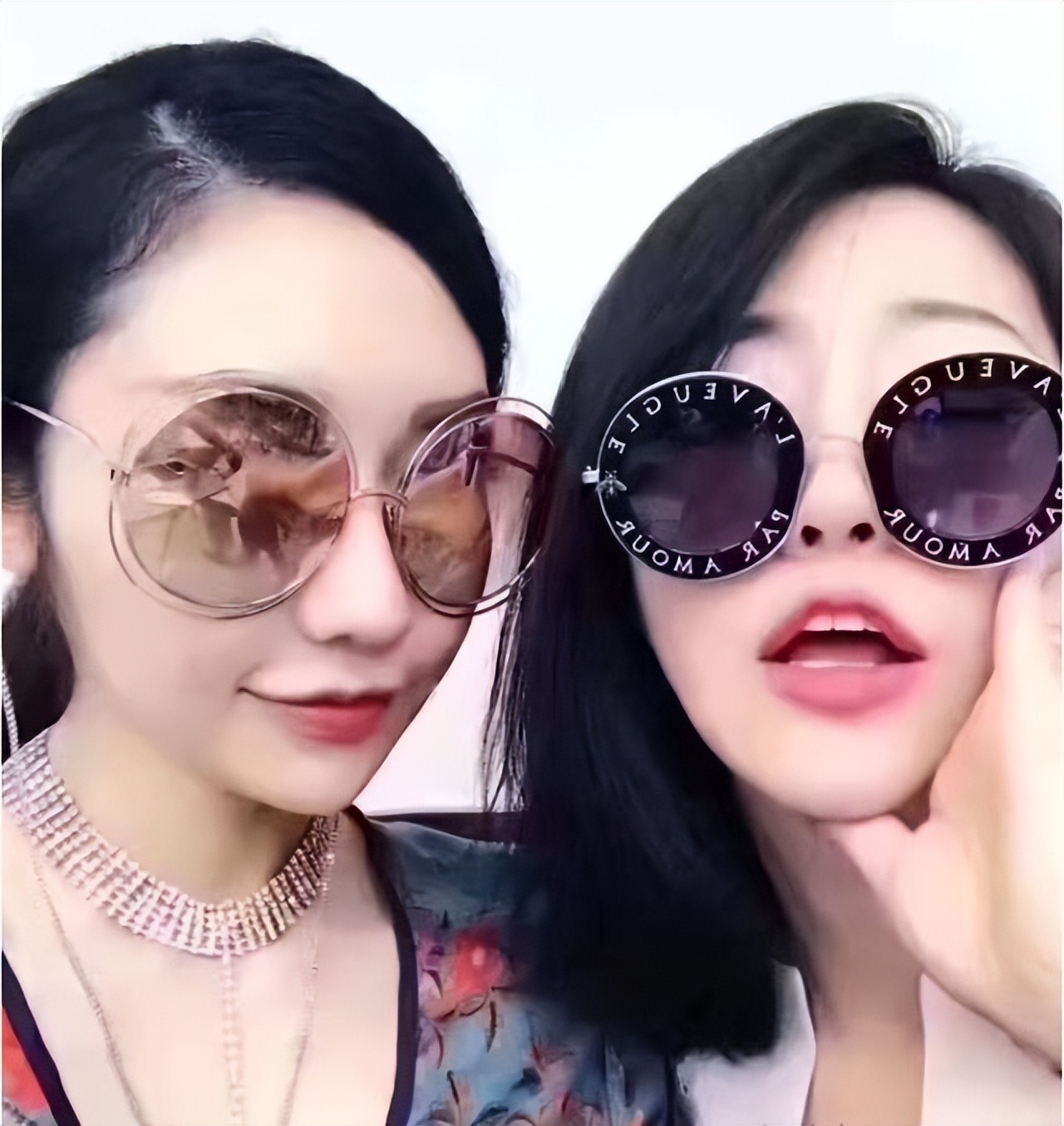 gucci是什么品牌眼镜,gucci眼镜有款红边框的眼镜