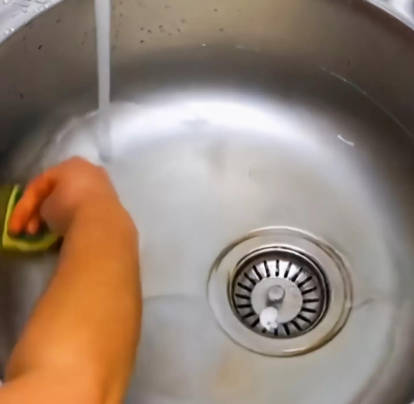 厨房下水道堵了最有效方法,厨房下水道堵最快小妙招