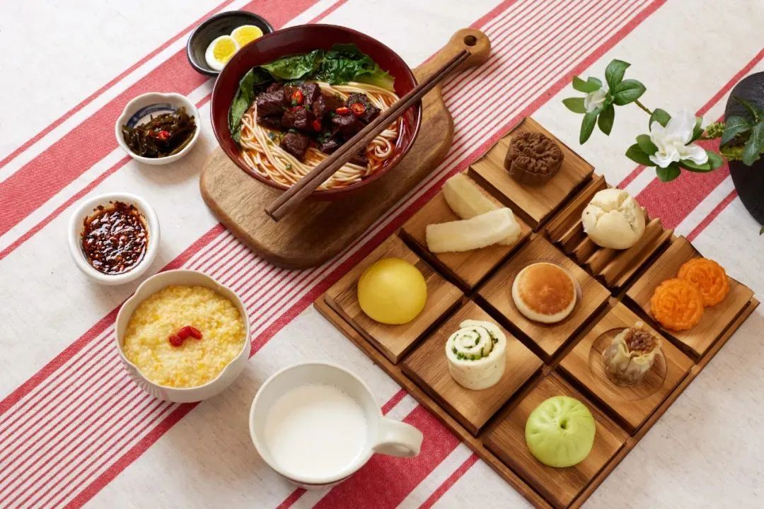 稻城花间岭杜鹃谷温泉,稻城亚丁藏缘酒店团购