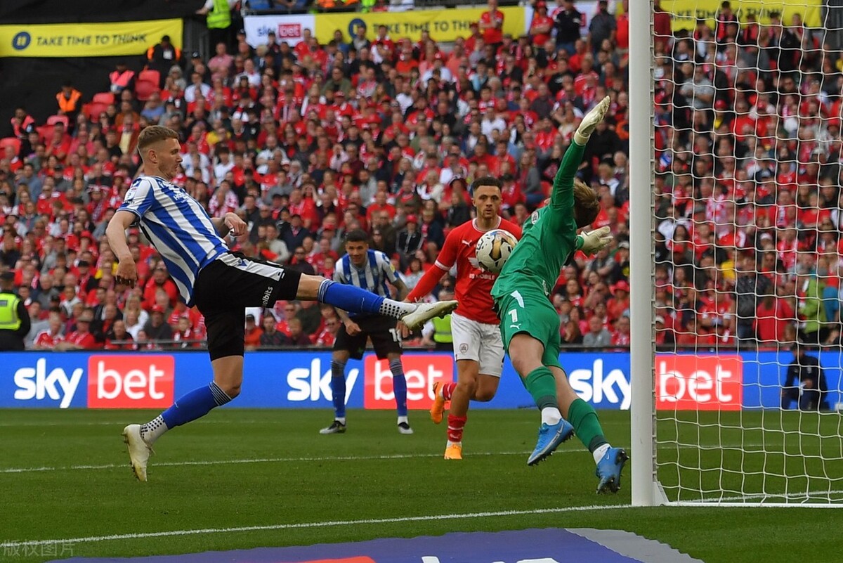 5.30今日足球竞彩推荐：芬洛VS阿尔梅勒城实单2串1分析胜平负预测