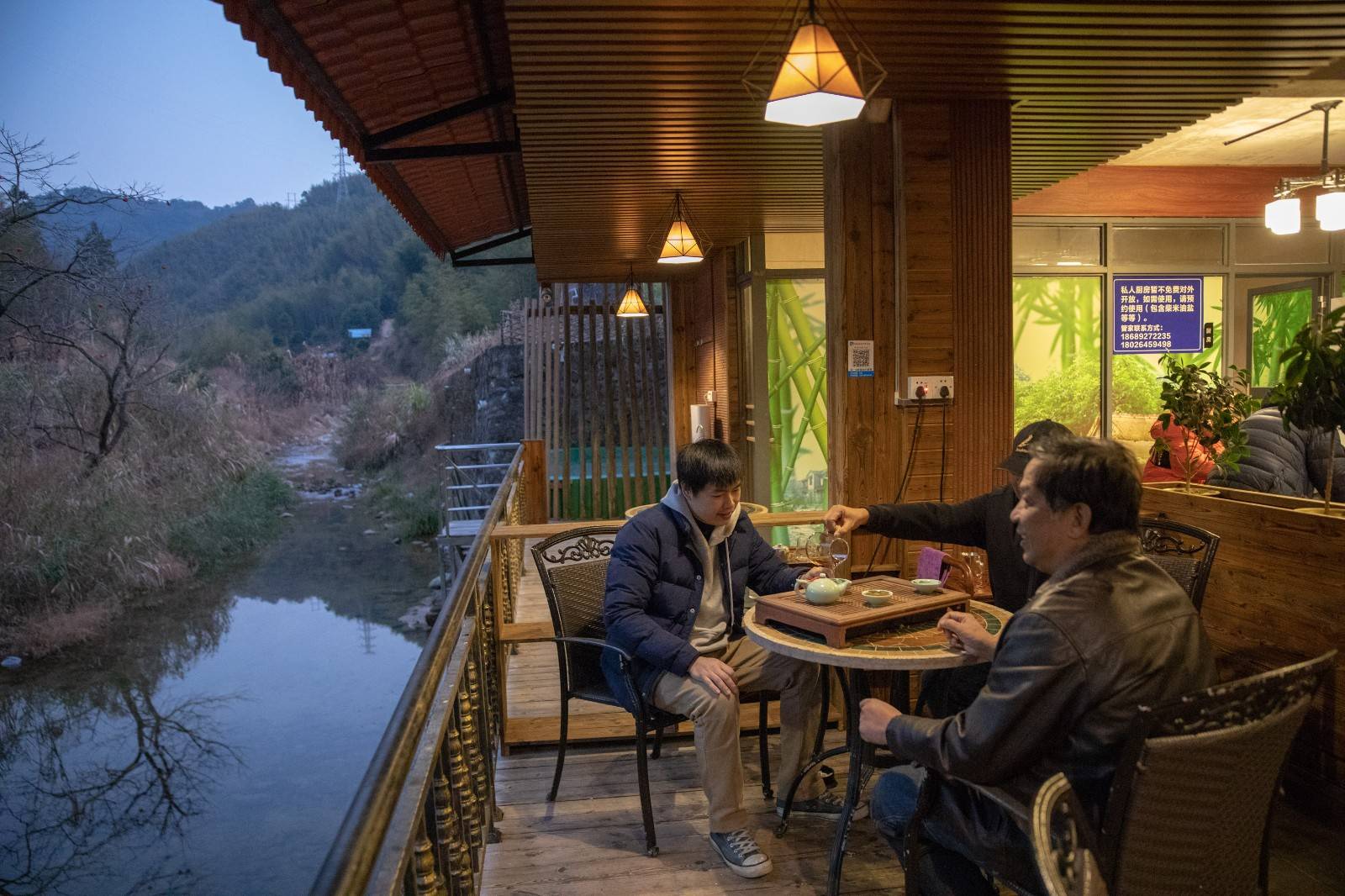 龙门竹苑泡温泉,龙门县南昆山明月竹海山庄