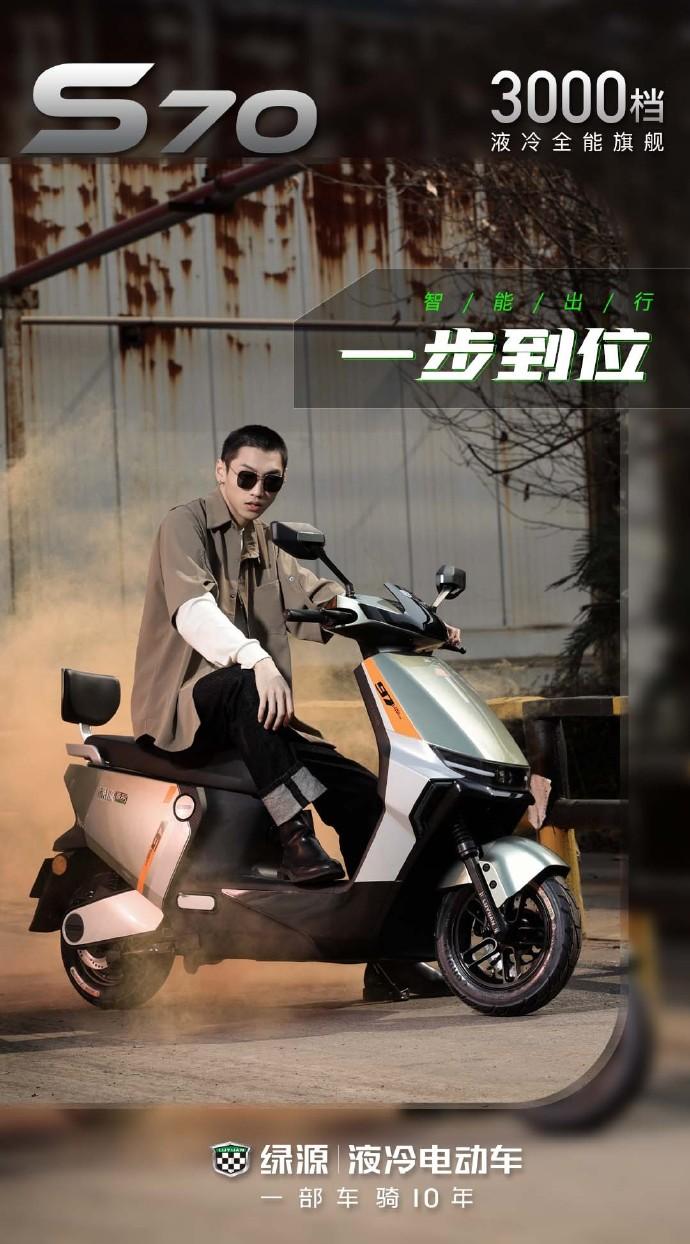 买电动车看价格还是看品牌,买高续航电动车还是自己配好