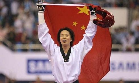 跆拳道陈中个人简历,跆拳道陈中获得过几次金牌