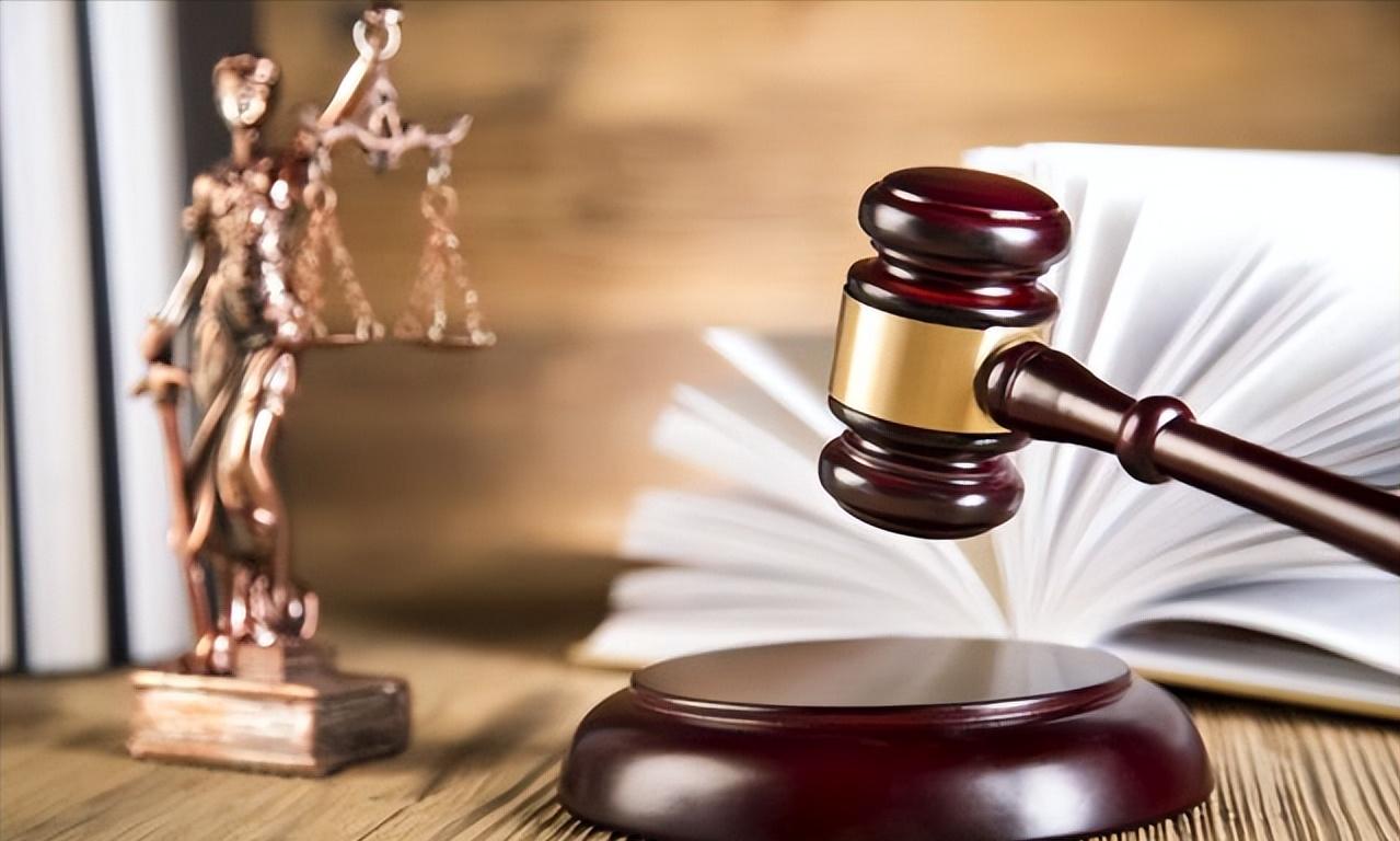 儿子把父亲活埋尸体突然不见了,18岁男孩杀父分尸