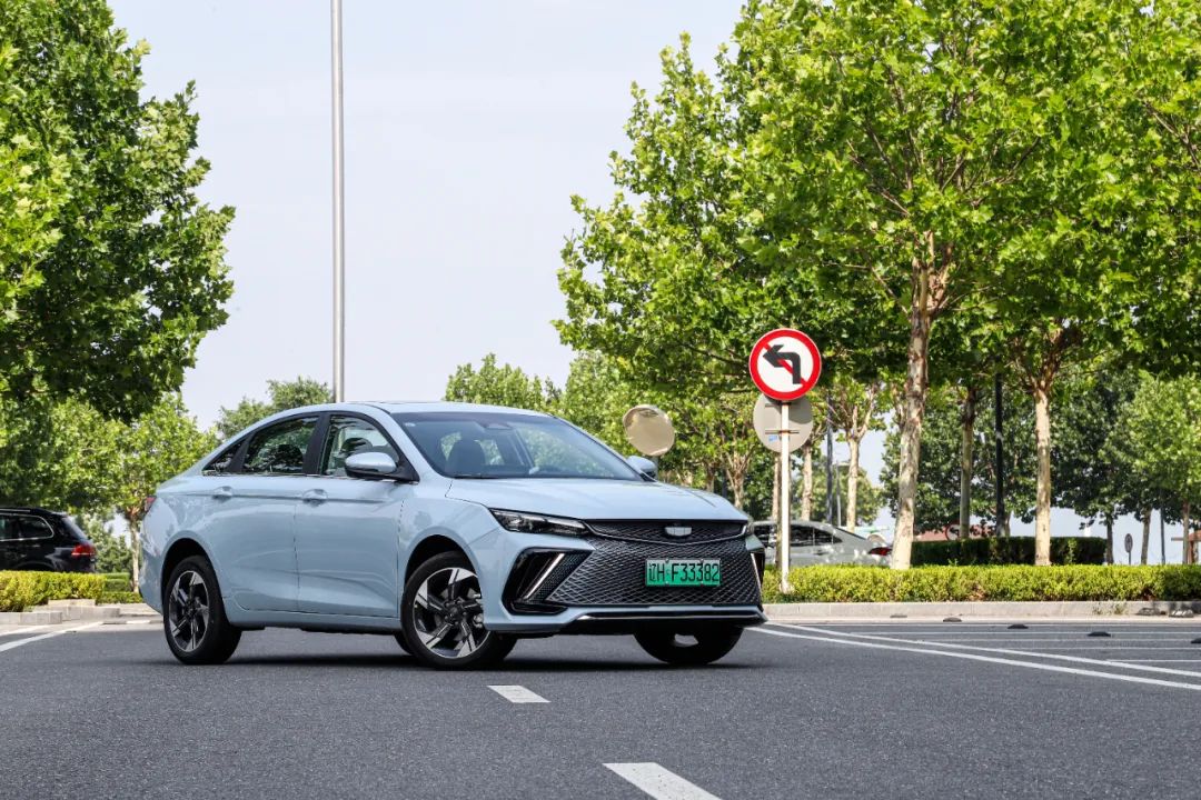 帝豪l雷神hip纯电实测,帝豪l雷神hip最低配讲解