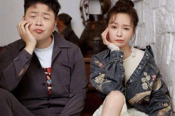 最有钱女明星刘亦菲,刘亦菲秀名贵翡翠大耳环