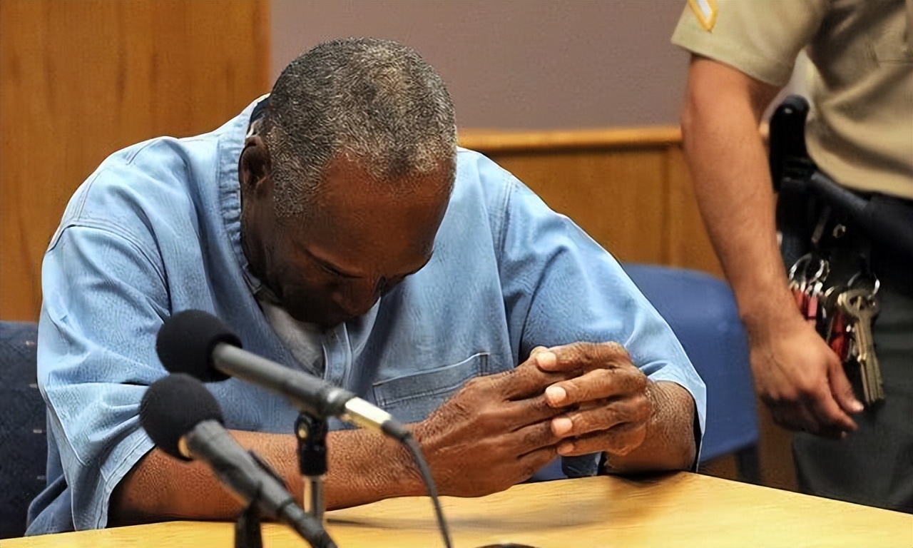 美国历史上备受瞩目的刑事案件之一——辛普森杀妻案