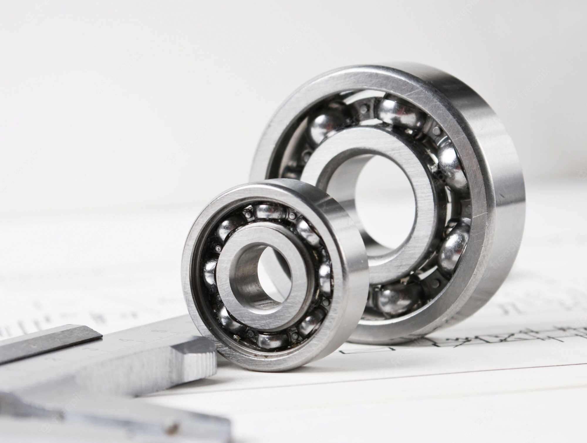 鼓风机振动大的原因,鼓风机嗡嗡的响风力越大越响