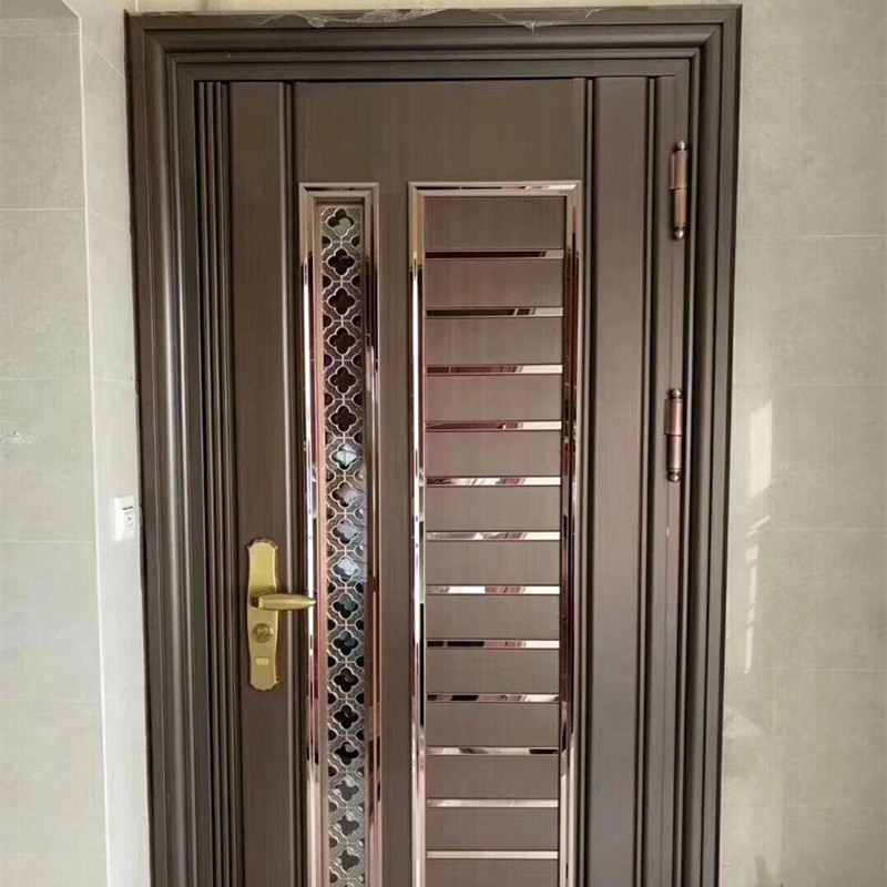 大门用铝合金门和不锈钢门哪个好,不锈钢门的标准价格是多少