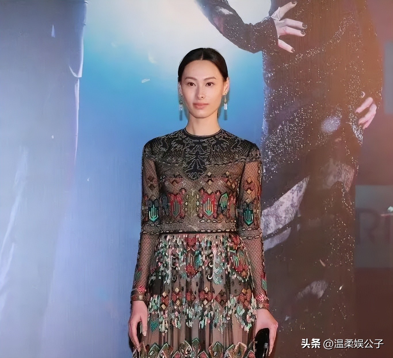 梁洛施大合照,梁洛施的富贵生活