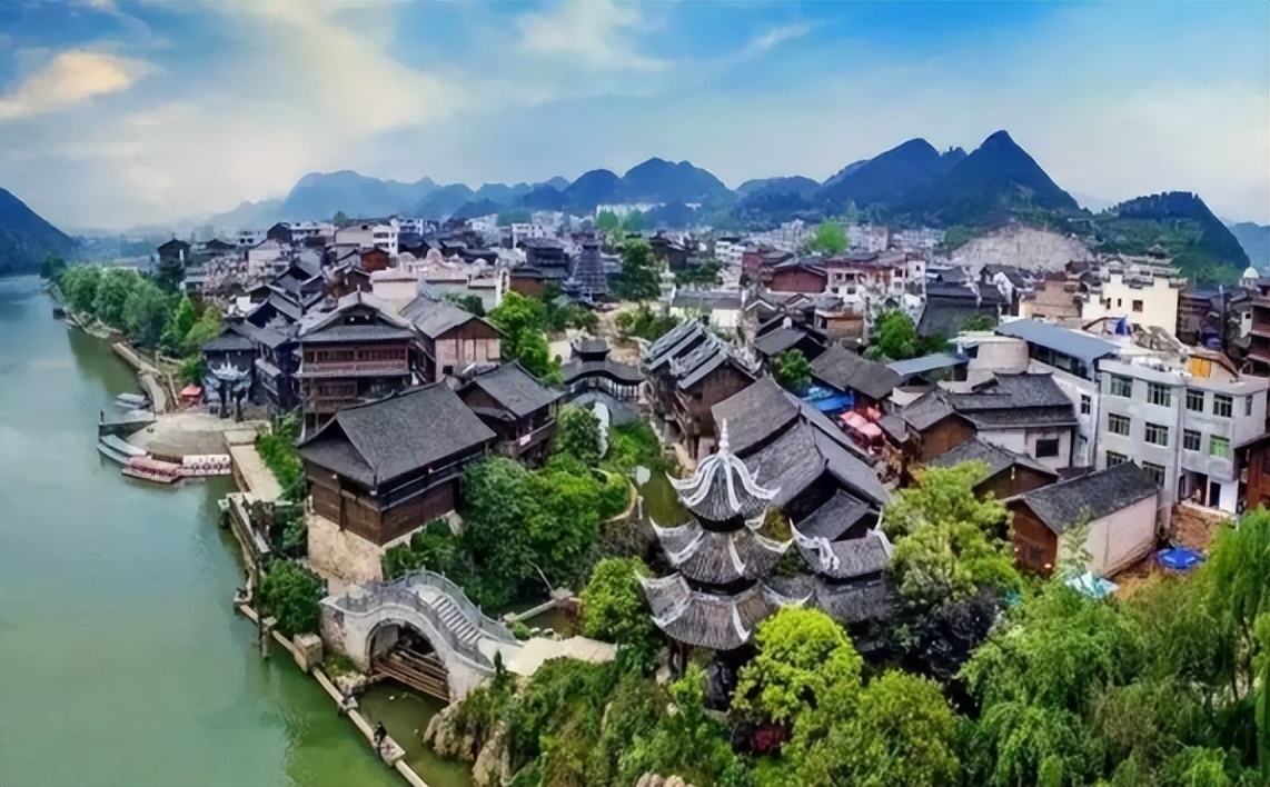 贵州丹寨万达旅游小镇风景,丹寨万达小镇非遗街区规划图