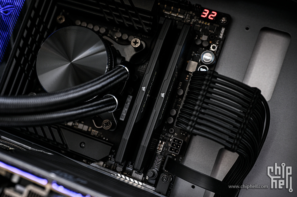 rogmaximusz790hero瑁呮満,rogz790darkhero瑁呮満