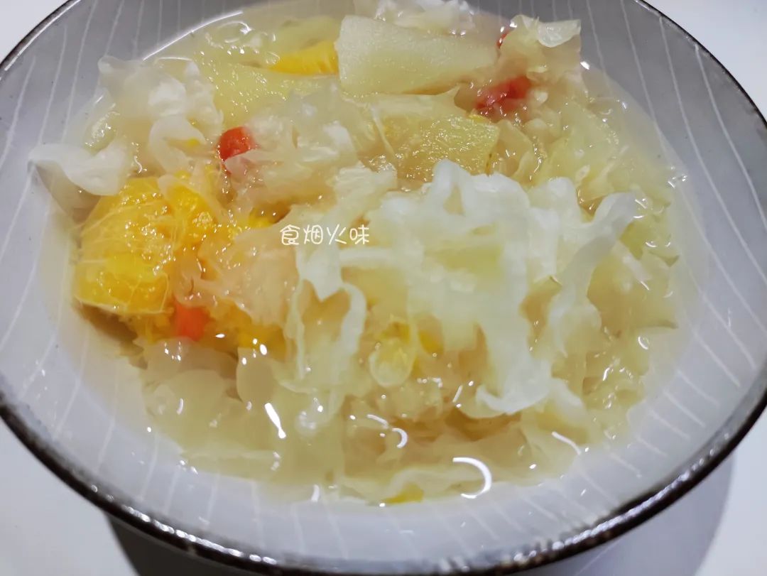 中年人想长寿常吃三种食物,老年人适合的清肺润肺食物