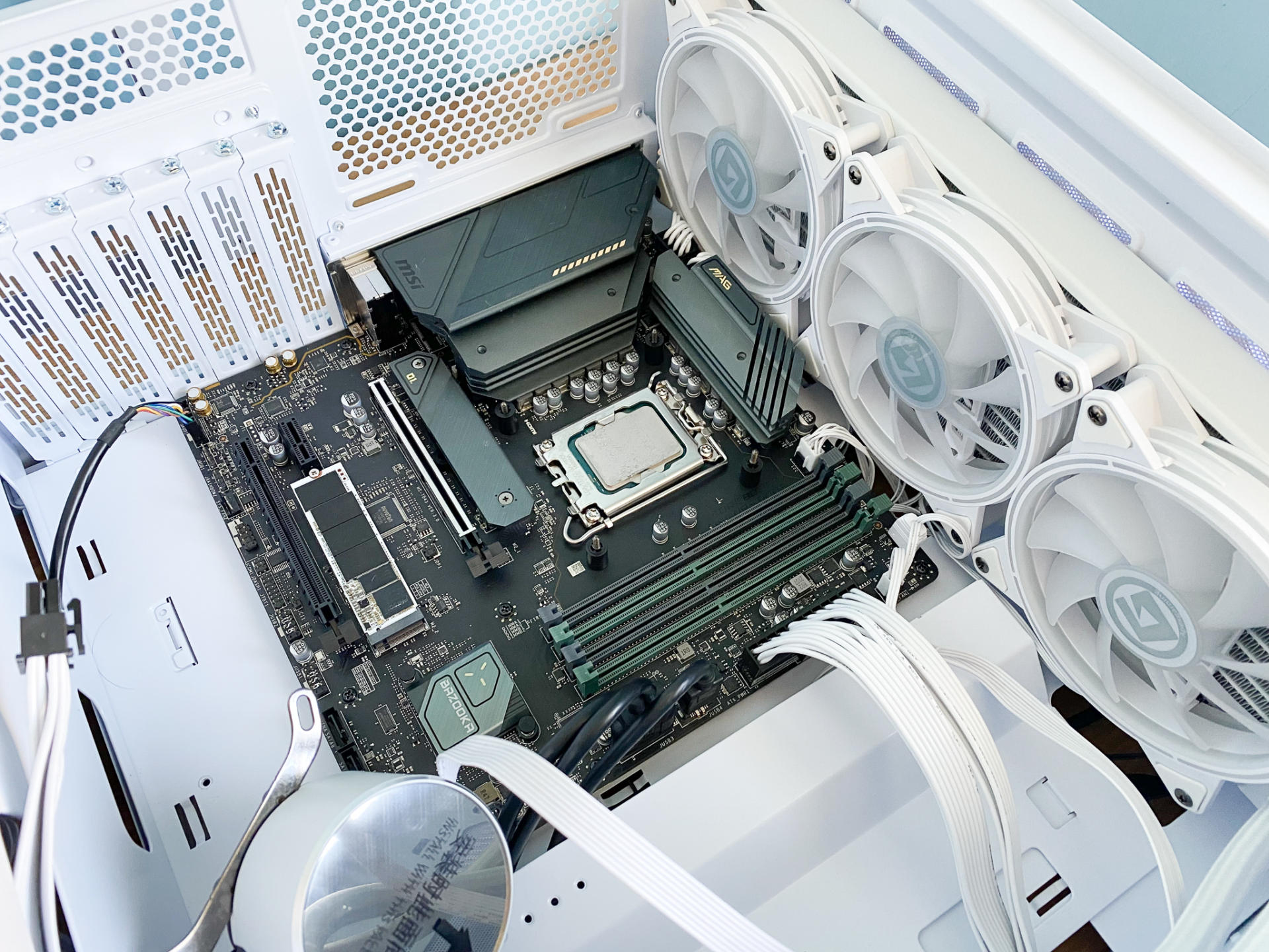 鑹炬箖g3鐢佃剳缁勮,鑹炬箖鐢电珵g3鏈虹