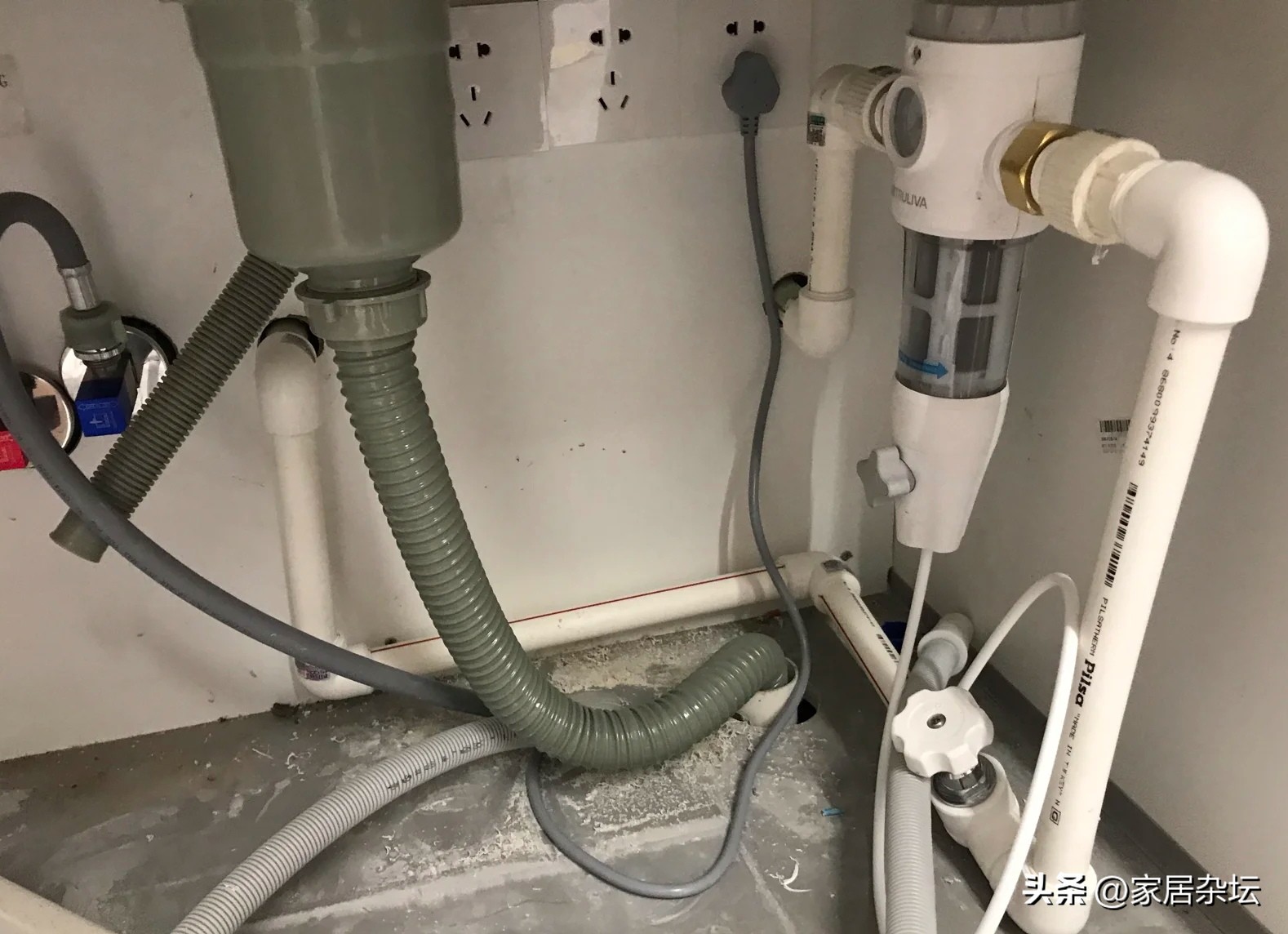 买个热水器安装费居然花了900多,安装热水器为啥超出那么多费用