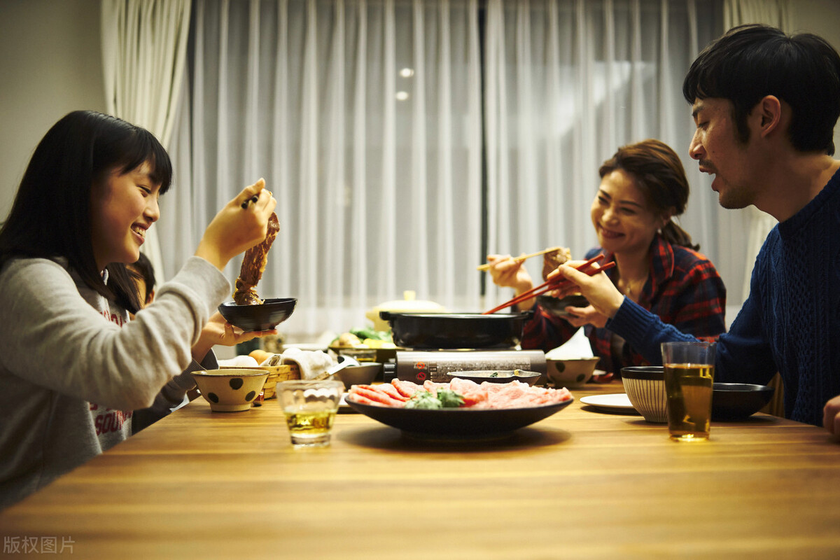 总是半夜醒来然后睡不着,睡到半夜总是自然醒是怎么回事