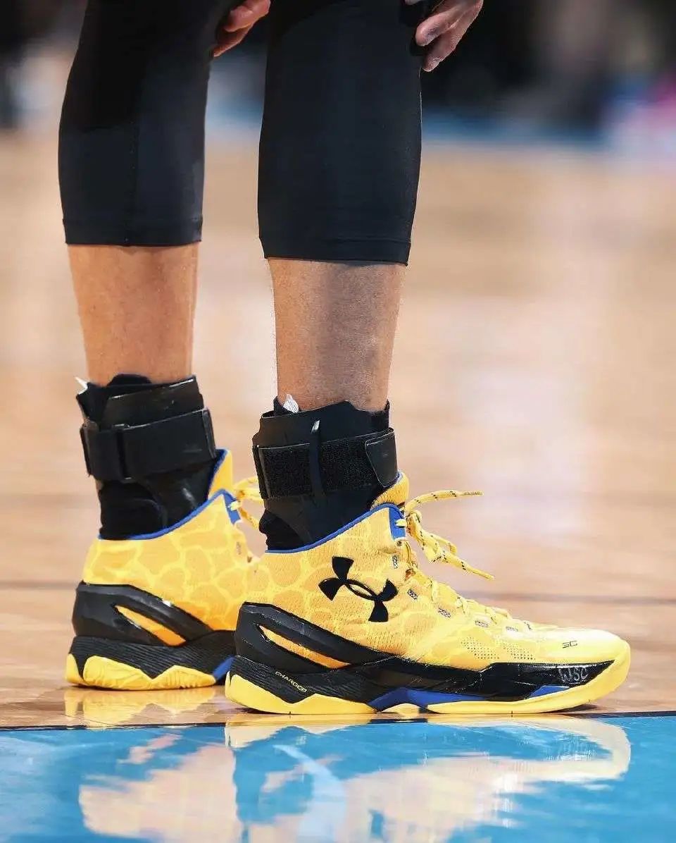 库里最新球鞋,库里最新上脚球鞋