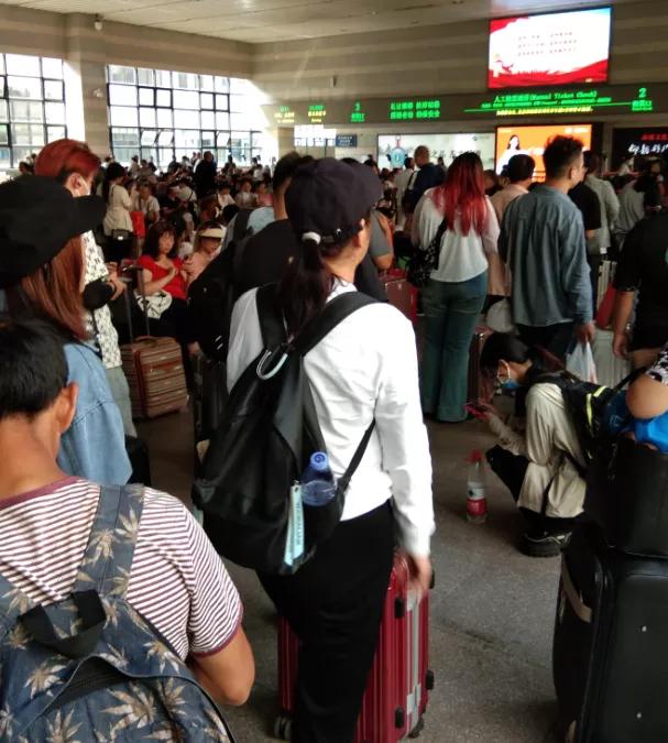 今天南昌到海南飞机票多少钱,今天南昌到珠海飞机票