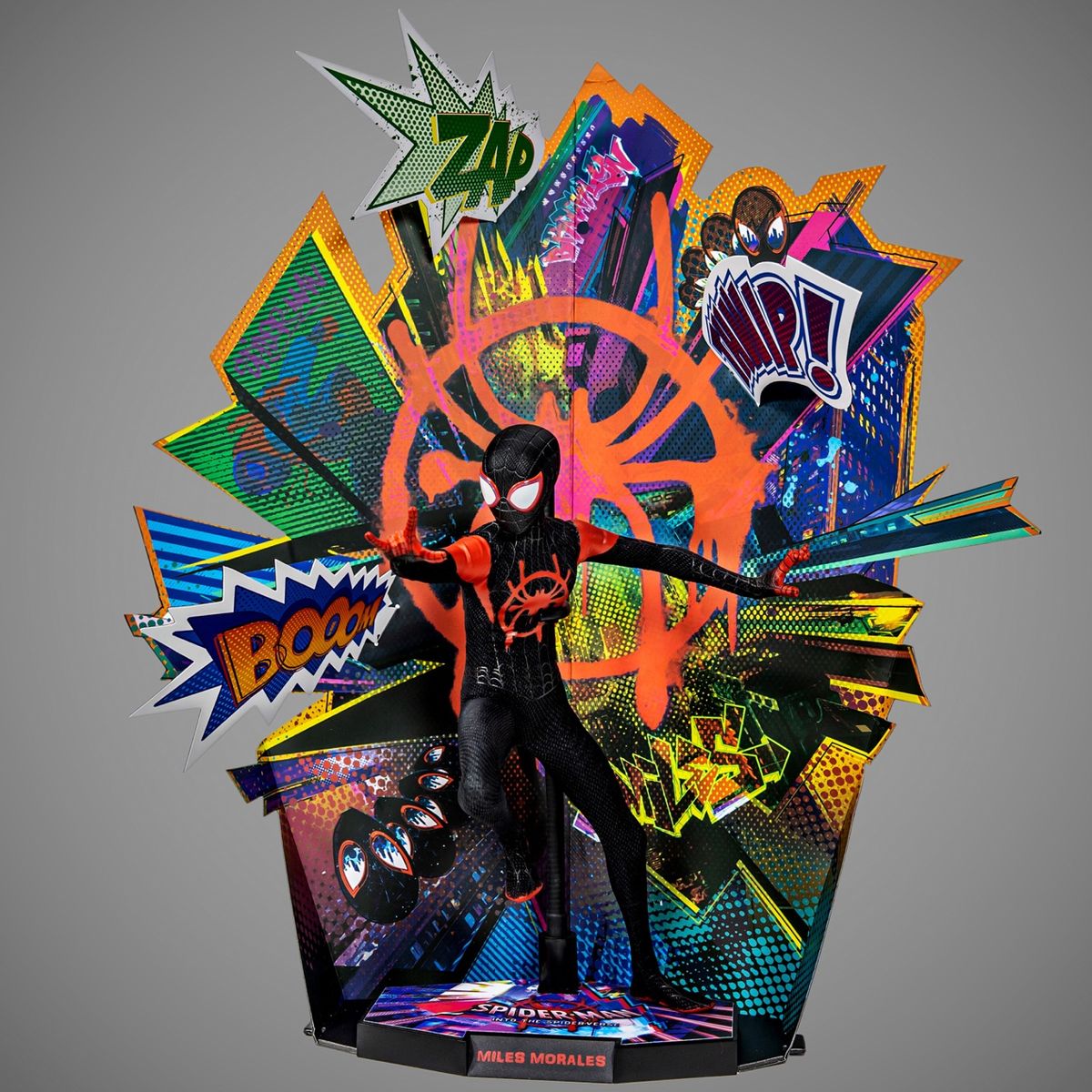 3头雕2套衣服，这个小黑蛛太好玩了：HotToys平行宇宙版迈尔斯