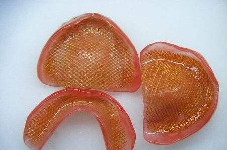 有比较好的活动假牙吗,戴了多年的活动义齿种牙