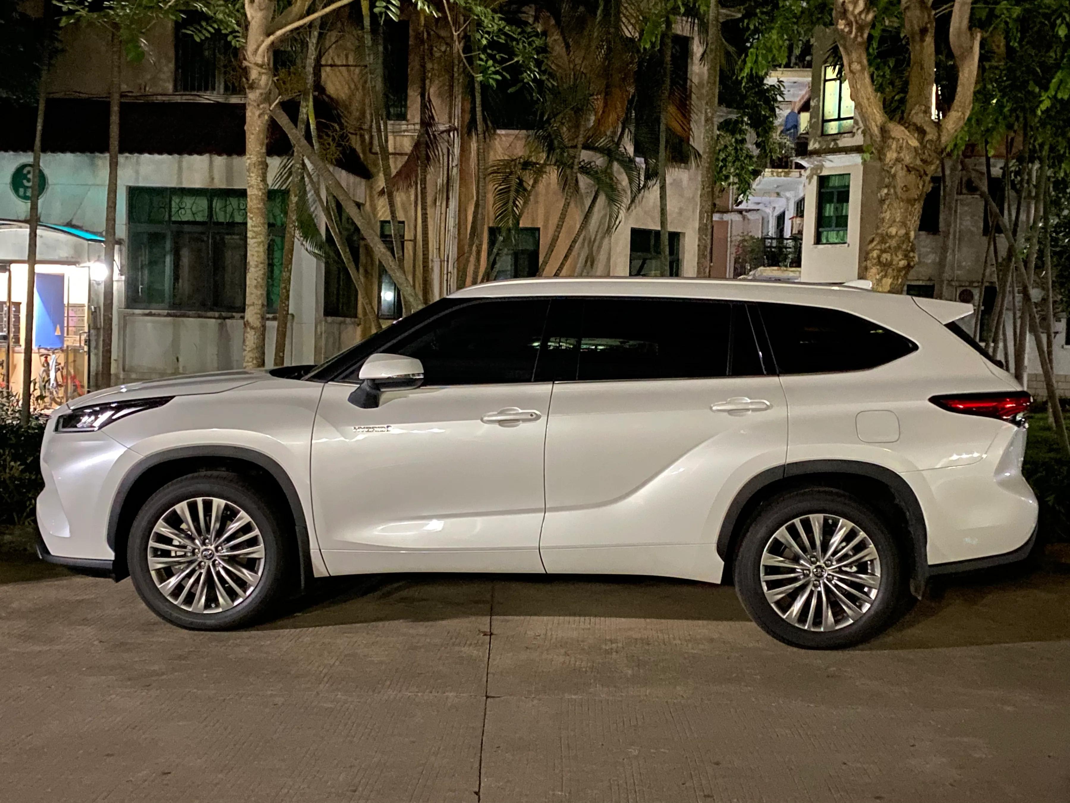 汉兰达怎样触摸锁车门,4代汉兰达车门开启