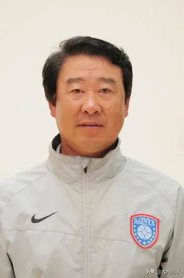 中国足球赢韩国邓卓翔,邓卓翔亚洲杯