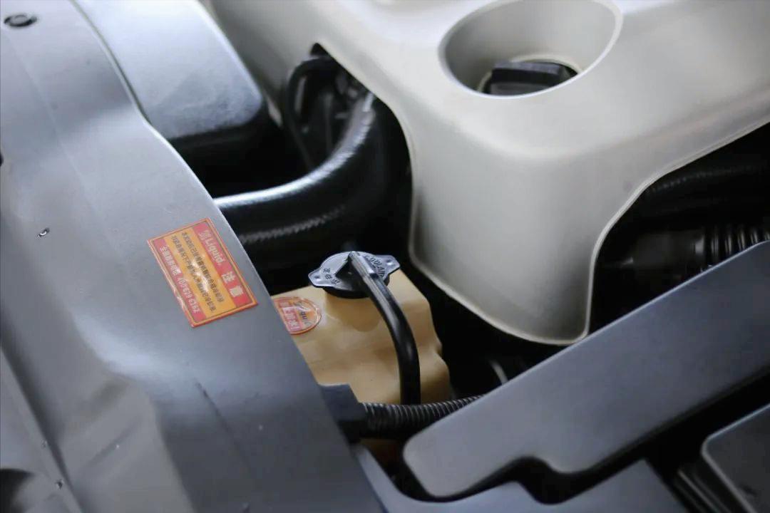 12代皇冠翻新后能开多久,坏掉的车改造成新车