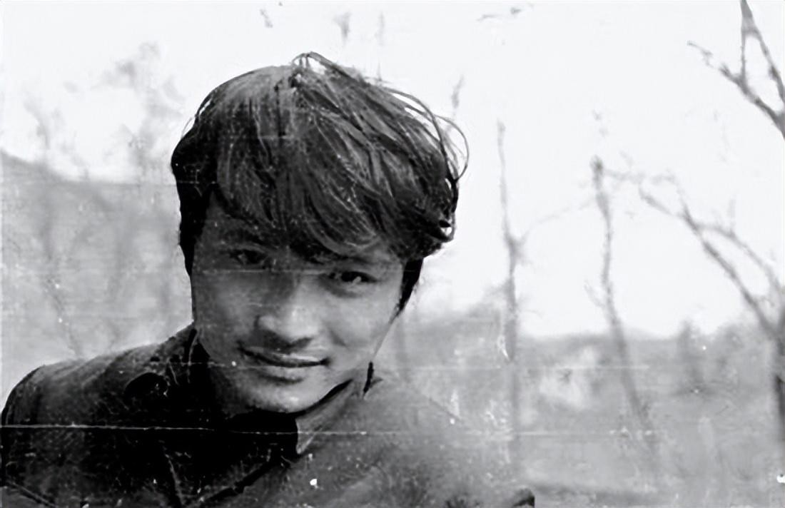 消失半年的他自曝患癌,他患癌