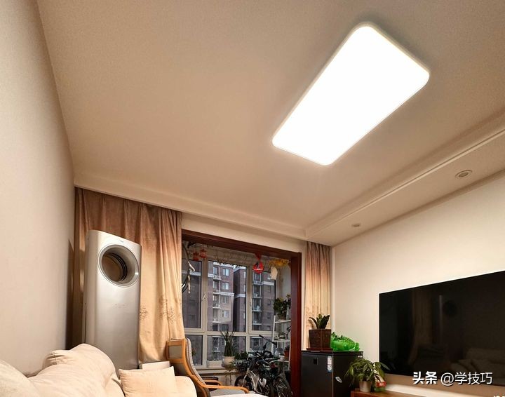 霍尼韦尔护眼灯吸顶灯好吗,霍尼韦尔护眼灯和吸顶灯的区别