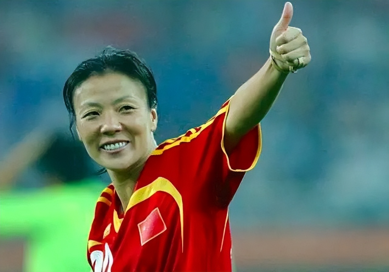 前女足国脚张欧影穿几号球衣,1999年女足世界杯张欧影