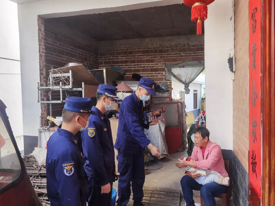 消防救援站正规化建设汇报材料,小阵地消防站视频