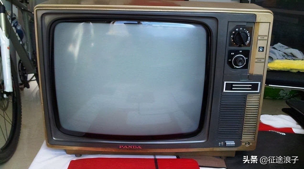 时光荏苒岁月如梭往事已成往事,时光流逝回忆已成往事