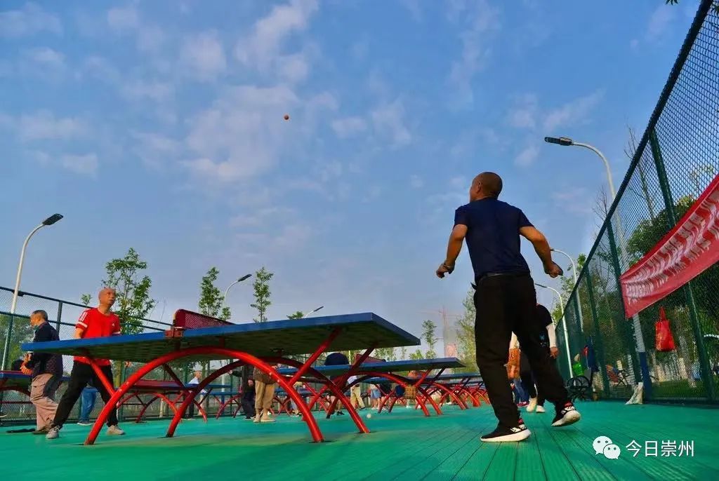 在家门口享受便民服务活动,市民健身广场优惠